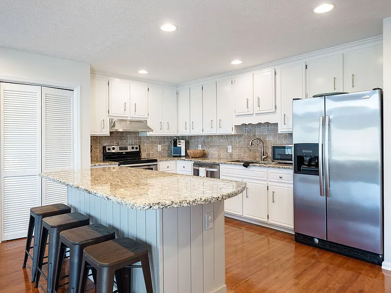 108 Horseshoe Cir — Photo 8