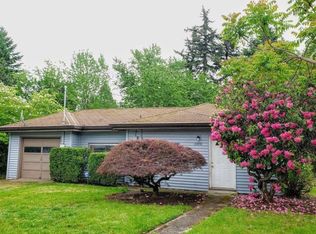 11850 NE Couch St, Portland, OR 97220