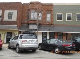 132 N 3rd St, Dekalb, IL 60115