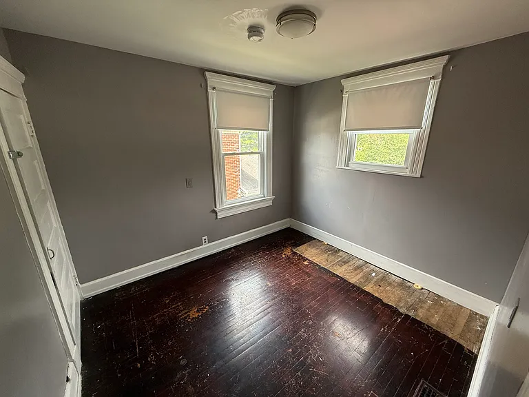 328 W Church St — Photo 7