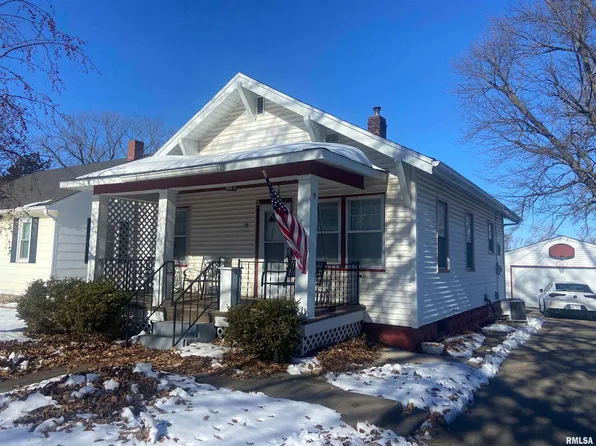 1845 Cherry St, Quincy, IL 62301