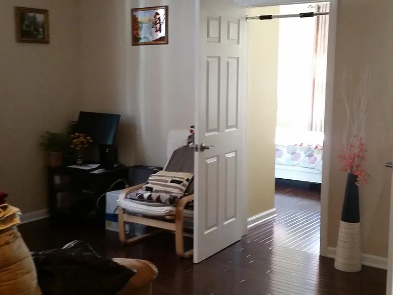 232 Lexington Ave #5 — Photo 7
