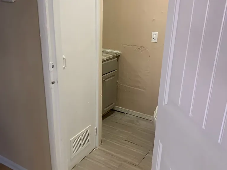 965 Martha Dr — Photo 13