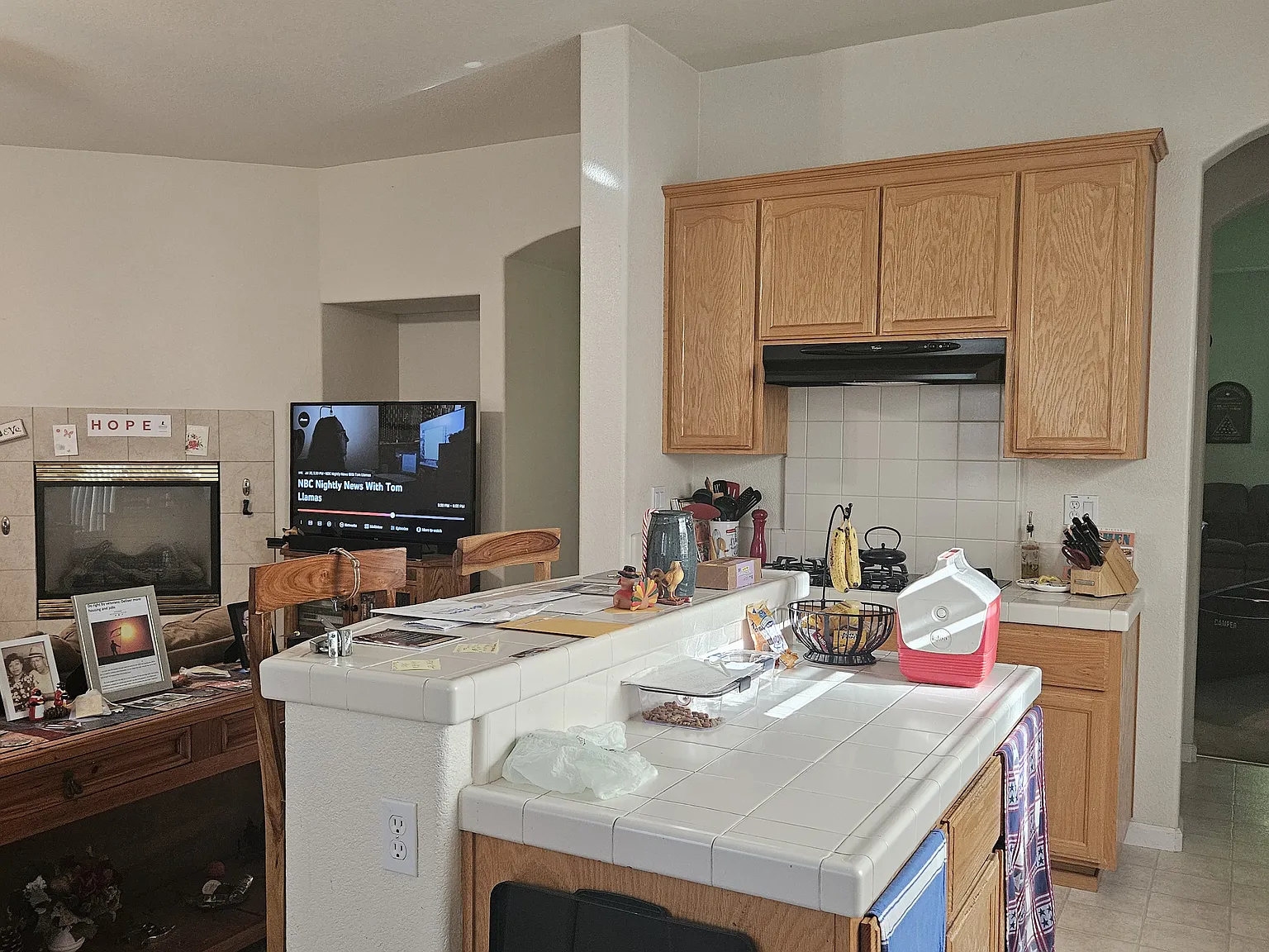 4 bed, 2201 sqft, $3,000 — Photo 4