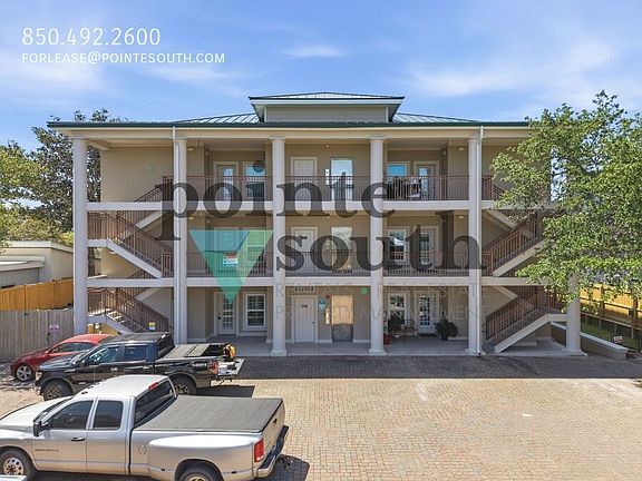 2nd image of 724 Harbor Blvd Unit 101