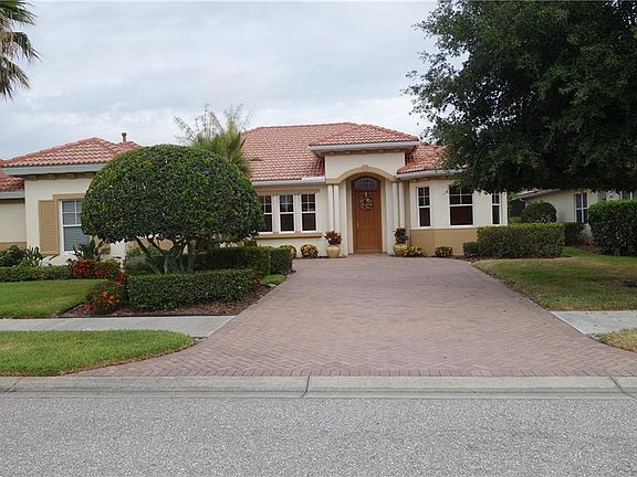 4th image of 105 Caneletto Way
