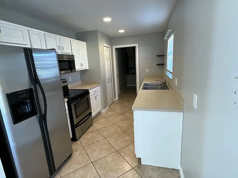 260 Grouper Ct — Photo 7