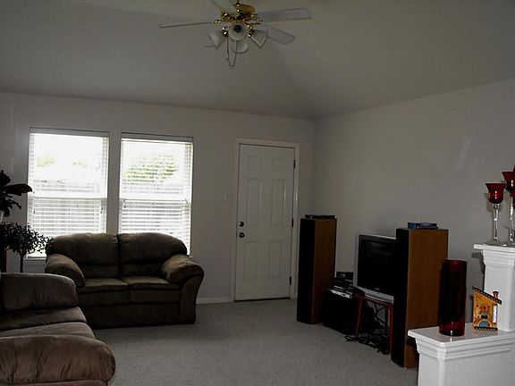 3rd image of 9726 Orchid Breeze Ln