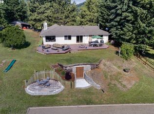 5285 York Hill Dr, Hood River, OR
