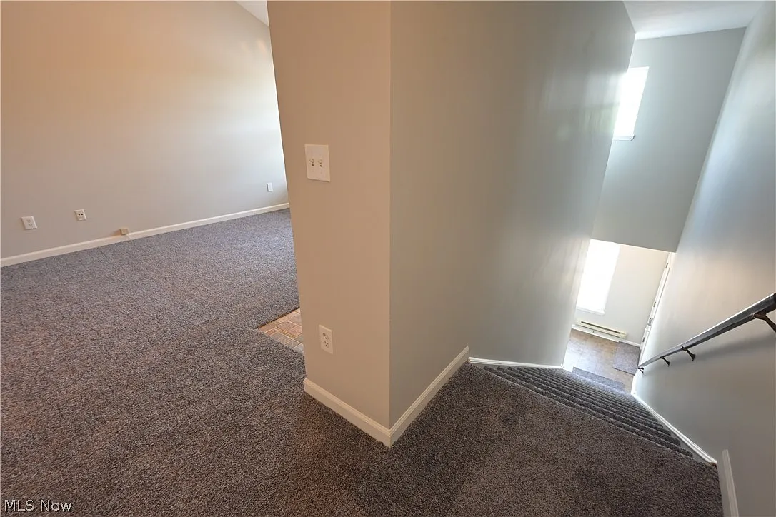 2 bed, 2.0 bath, 1233 sqft, $1,850 — Photo 2