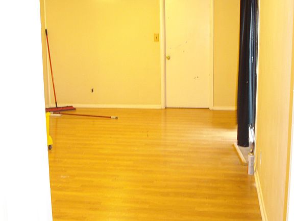 2nd image of 1818 N 30th St