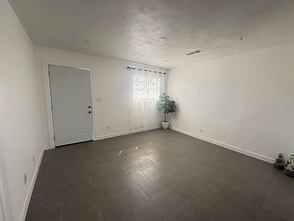 2nd image of 45025 1/2 10th St W