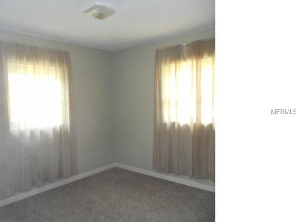 5th image of 431 N Blue Lake Ave