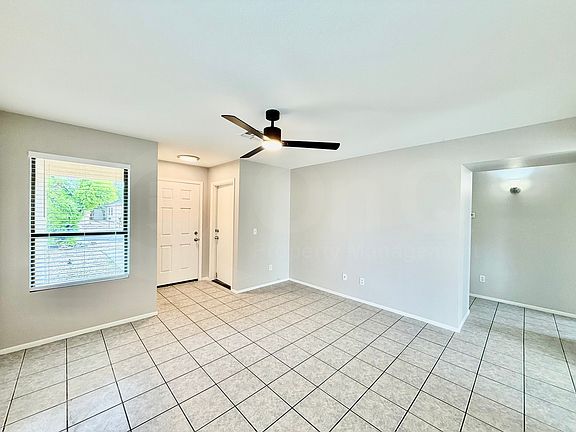 4th image of 8604 W Elm St