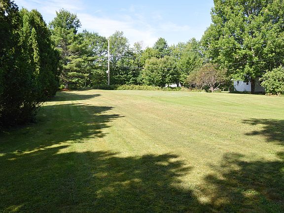 5th image of 210 Ward Hill Road