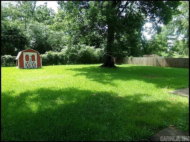 51 Meadowbrook Dr — Photo 4