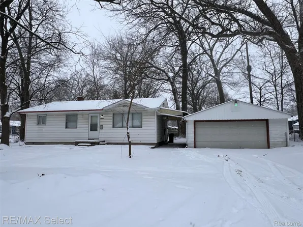 4808 Alpha Way, Flint, MI 48506