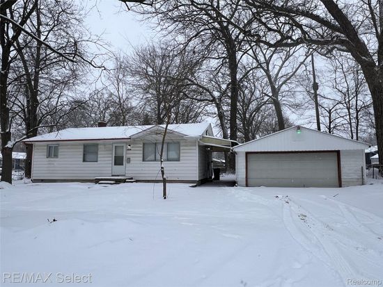 4808 Alpha Way, Flint, MI 48506
