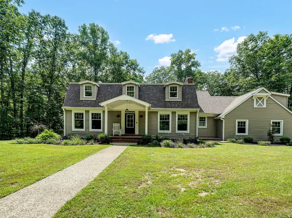 299 Valley View Rd, Morehead, KY 40351