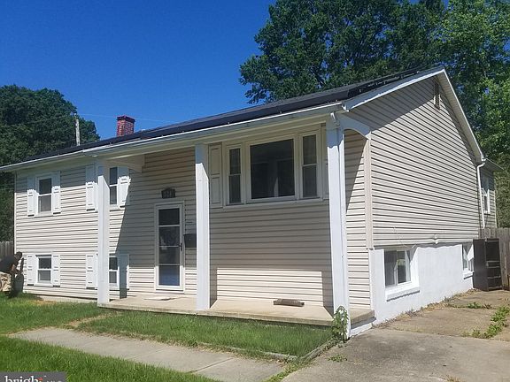 2nd image of 528 Jo Ann Dr