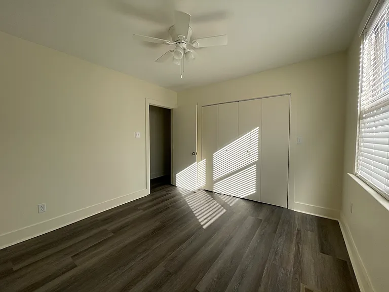 111 Elmeer Ave #A — Photo 8