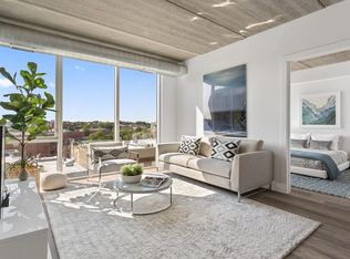 655 Irving #29, Chicago, IL 60613