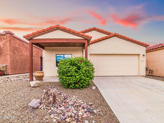 2nd image of 2418 W Silver Vista Pl