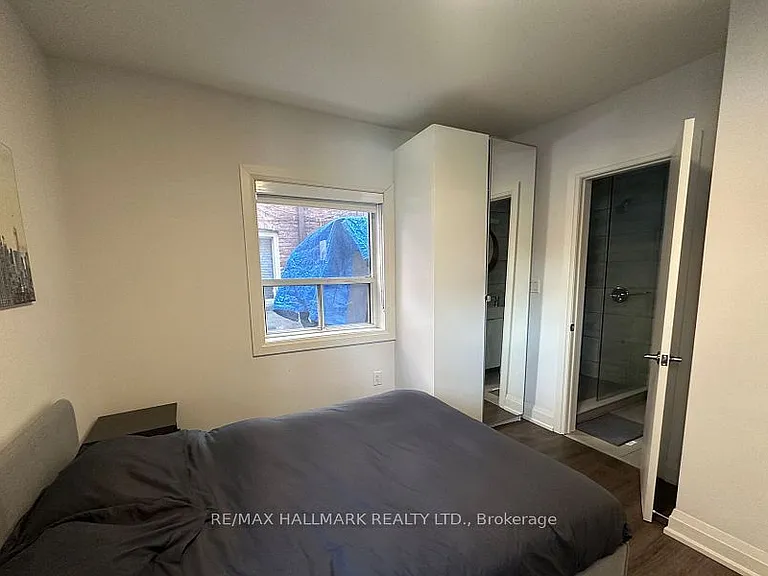 595 Saint Clair Ave W #4 — Photo 12