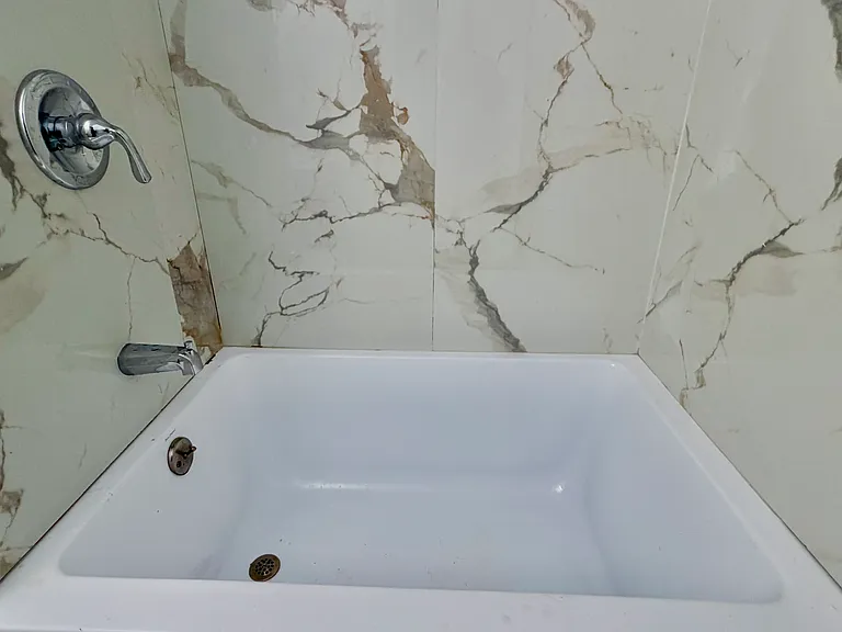 23142 Van Dyke Ave #1 — Photo 8
