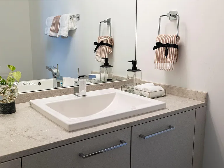 1010 Brickell Ave #4311 — Photo 17