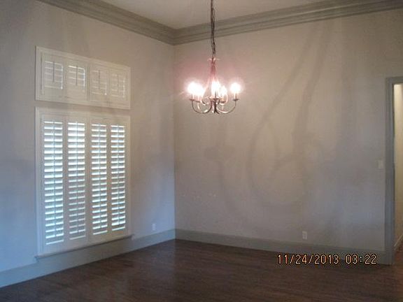 5th image of 4408 Dade Dr