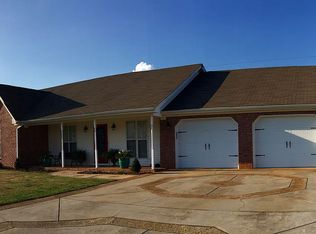 305 Nassau Ave, Muscle Shoals, AL 35661