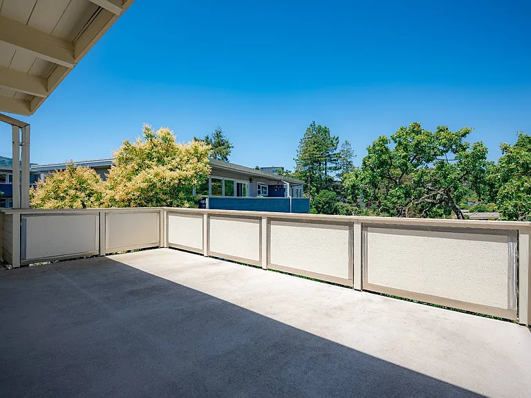 Aqua Terra 2 Bed, 2 Bath Balconyt Aqua Terra 2 Bed, 2 Bath Balconyt