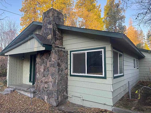 3rd image of 19142 Maple Ave