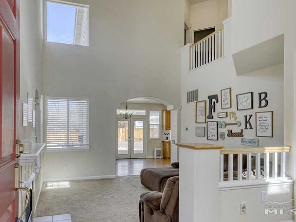 3rd image of 3084 Grand Island Ct