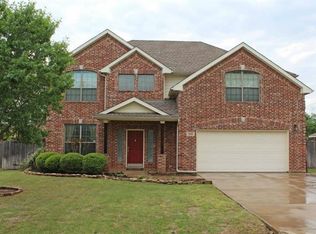1818 Avon Dr, Corinth, TX 76210