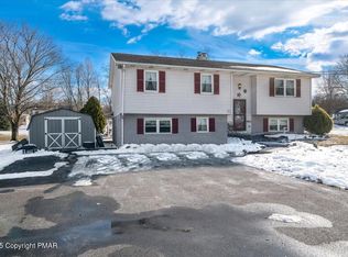 117 Main St, Mertztown, PA 19539