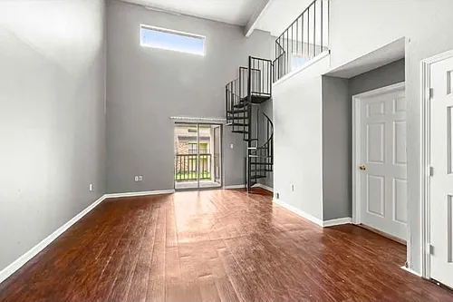 1724 S Brightside View Dr Photo 1