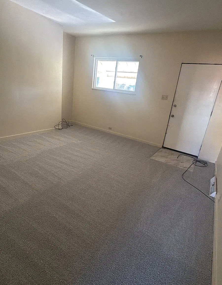 1108 Church Ave — Photo 2