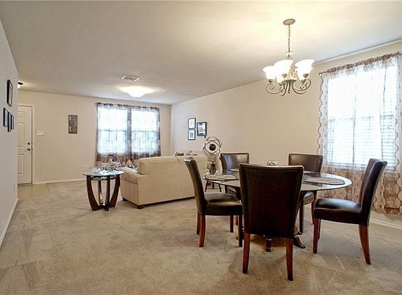 4th image of 4524 Mountain Oak St