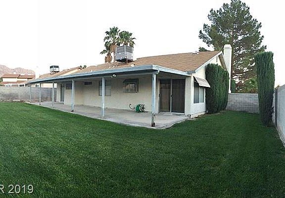 3rd image of 5998 Chariot Ln