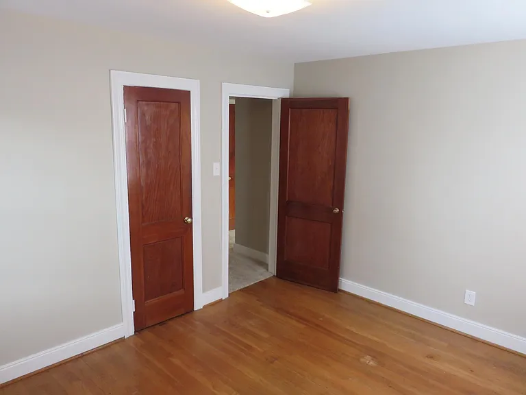5906 New Osborne Tpke — Photo 9