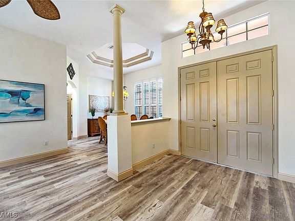 5th image of 9794 Las Brisas Ct