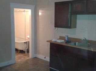 5715 Fullerton Ave APT 2, Cleveland, OH