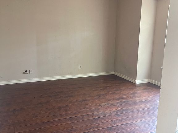 4th image of 7436 Madeira Dr