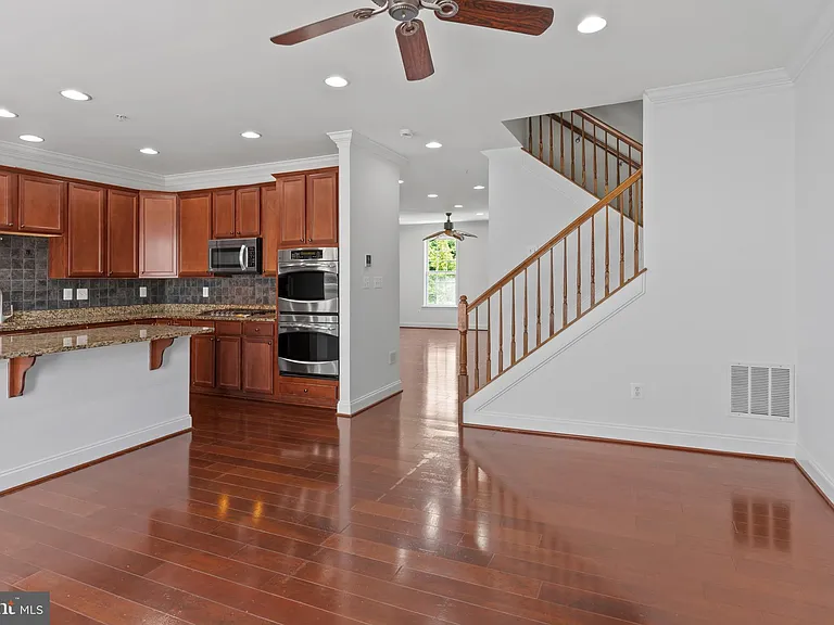 8852 Purple Iris Ln #16 — Photo 22