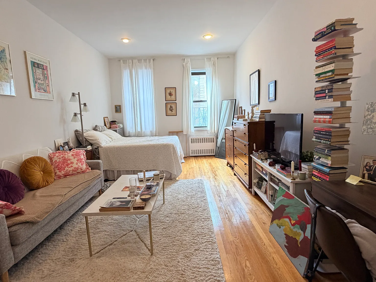 321 East 66th Street — Photo 2