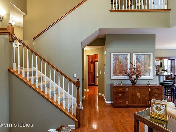 4th image of 202 River Mist Ct