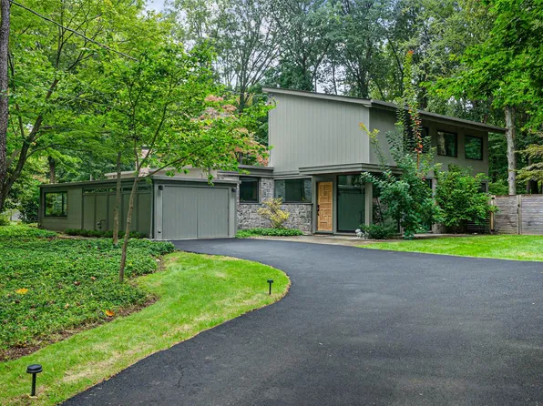 95 Marlborough Road, Briarcliff Manor, NY 10510