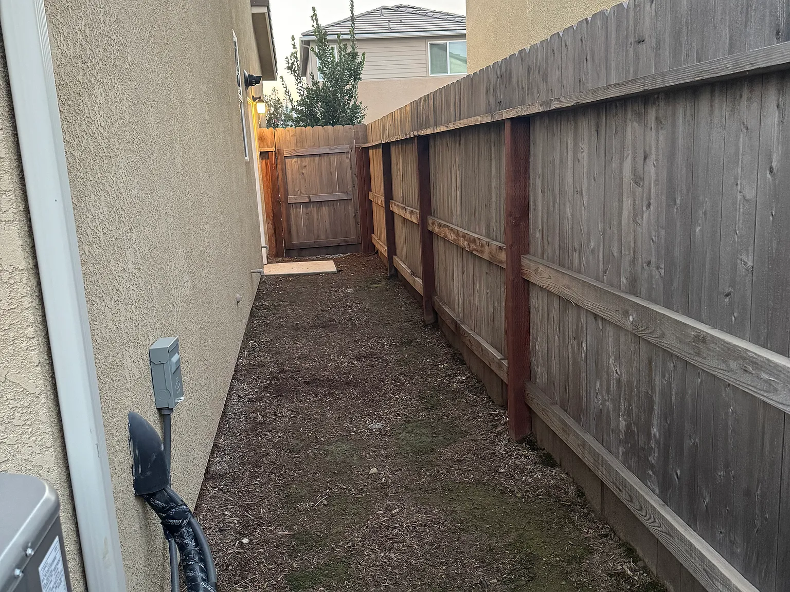 3 bed, 1421 sqft, $2,550 — Photo 4